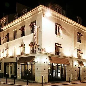 https://aloha-eiffel-tower-hostel.fr-paris.fr